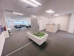 111 Somerset (D9), Office #581719431